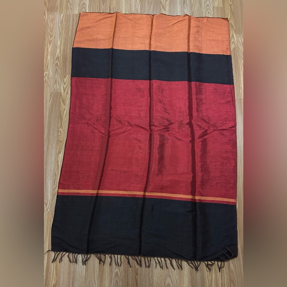 MOROCCAN CACTUS SILK HAND WOVEN THROW NEW